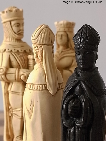 Camelot Plain Theme Chess Set (Large)